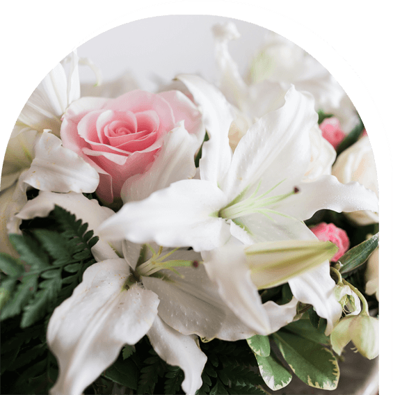 White Lily And Pink Roses — Experienced Florists in Toronto, NSW